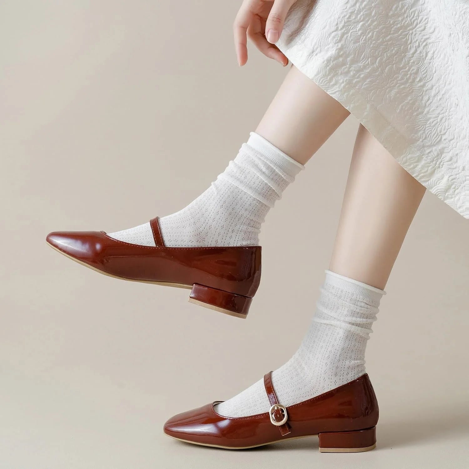 zrylibya Women Cute Roll Top Cuffed Thin Slouch Mesh Crew Socks 4 Pairs